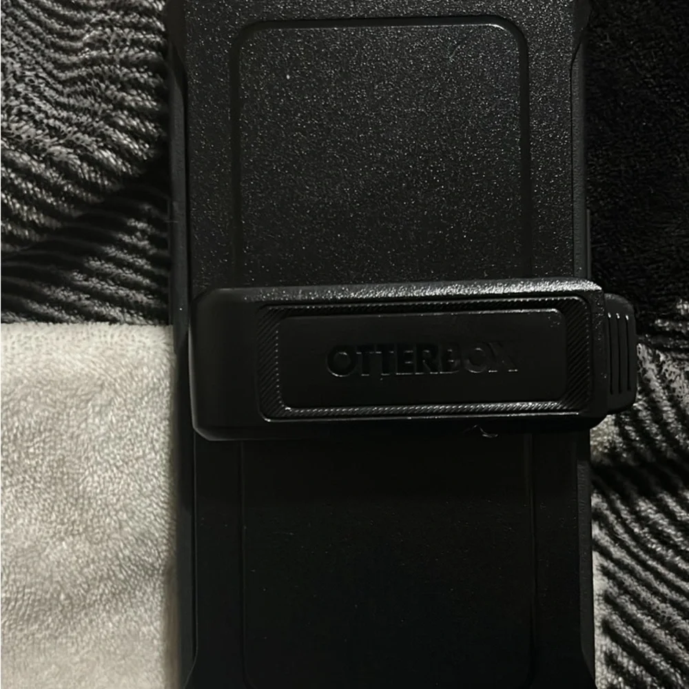 iPhone 14 outer box case